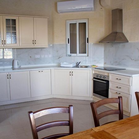 Kenn Holiday Home Għarb Εξωτερικό φωτογραφία