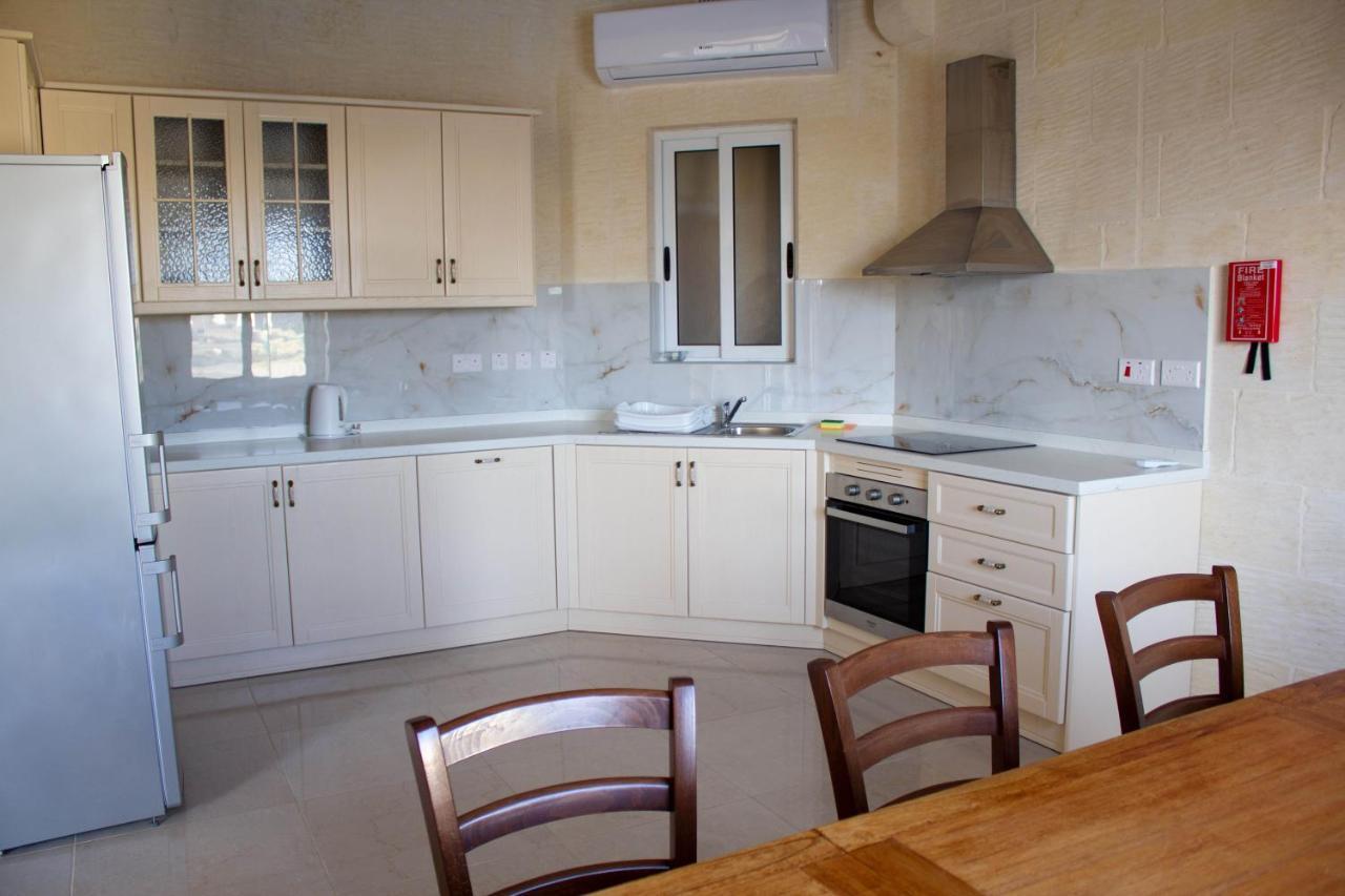 Kenn Holiday Home Għarb Εξωτερικό φωτογραφία